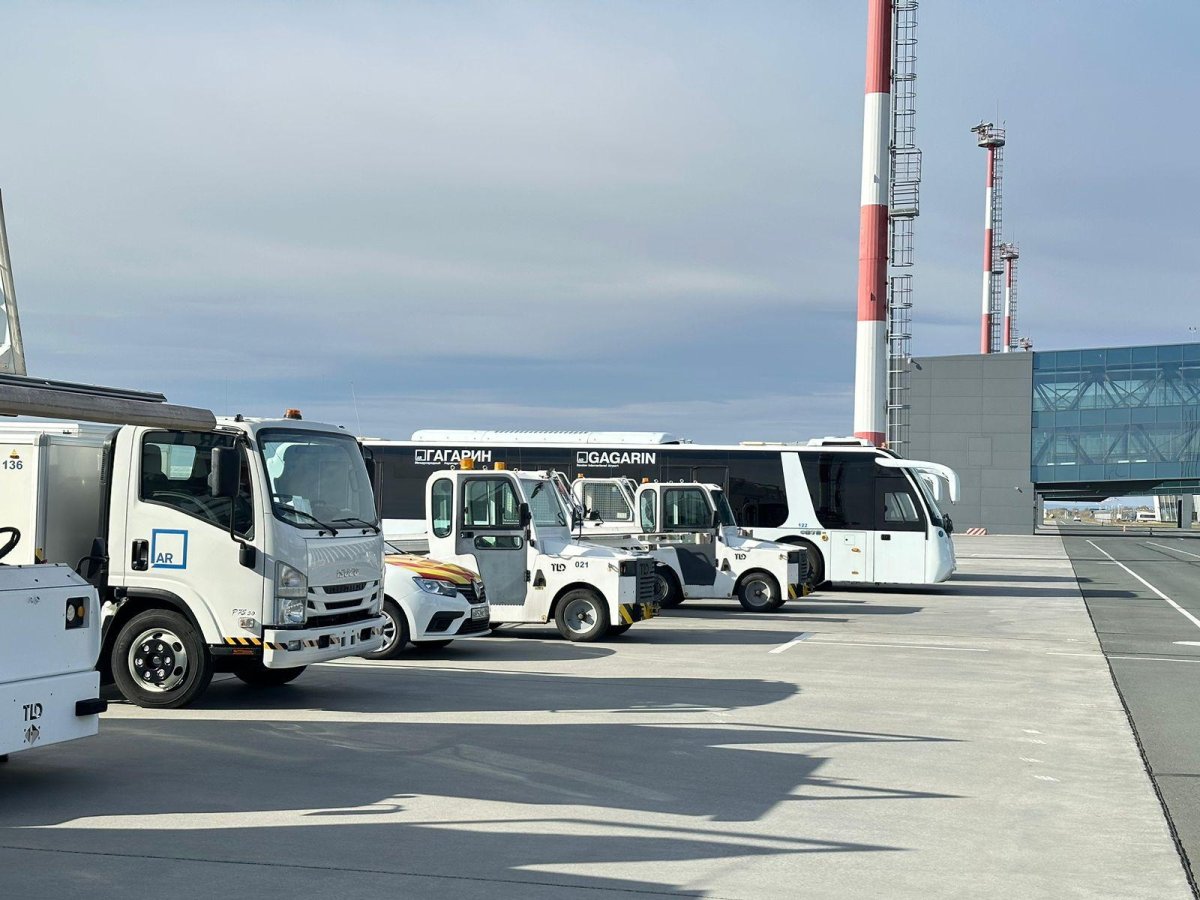 Тягач FAW 4x2 j7