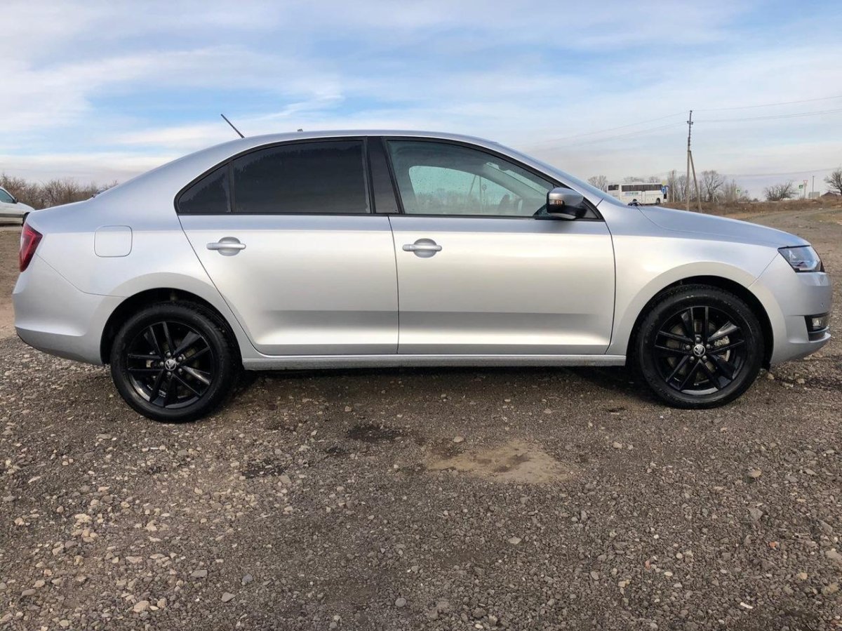 Skoda Rapid диски r16