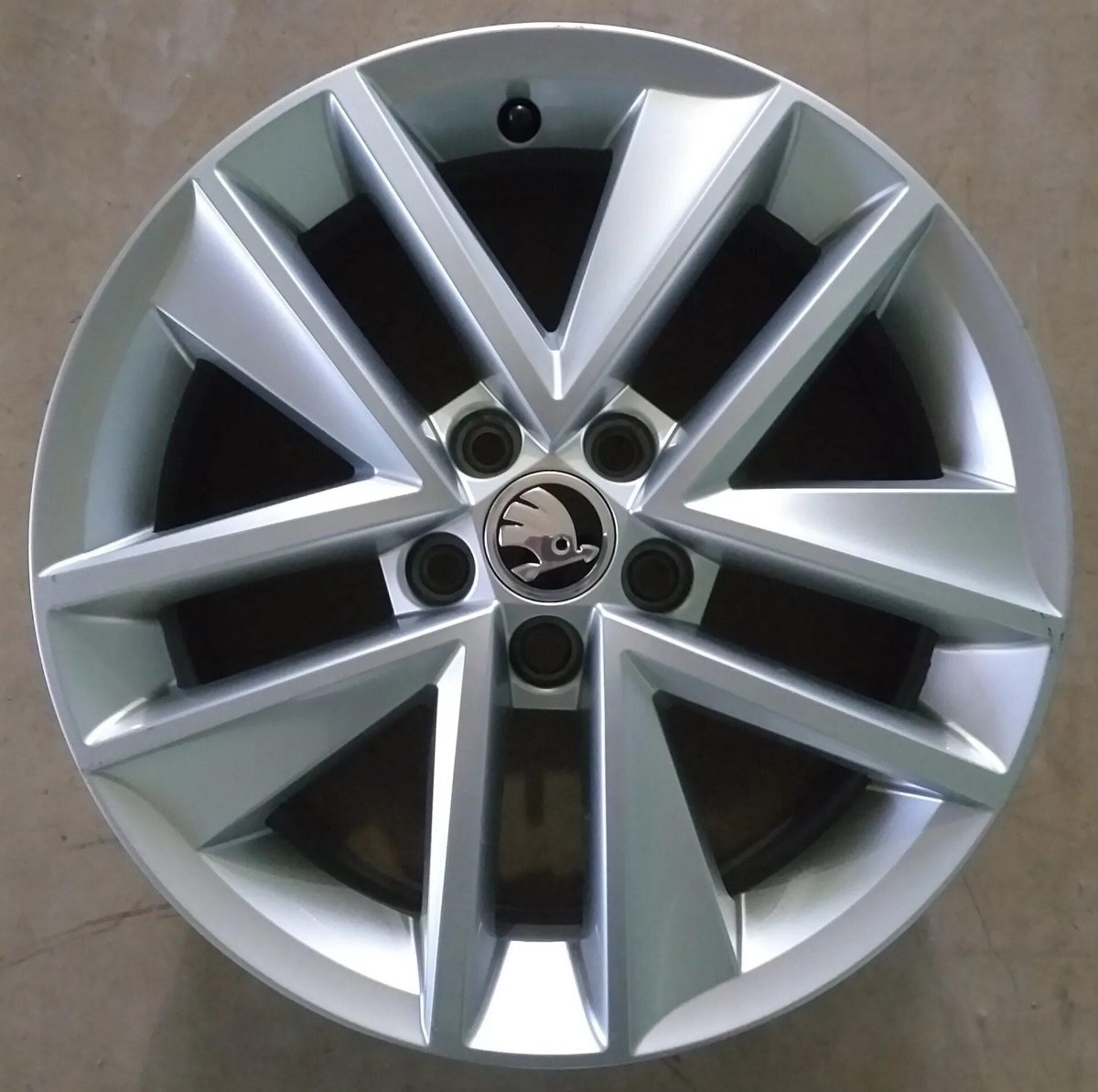 Диски р16 Шкода Рапид