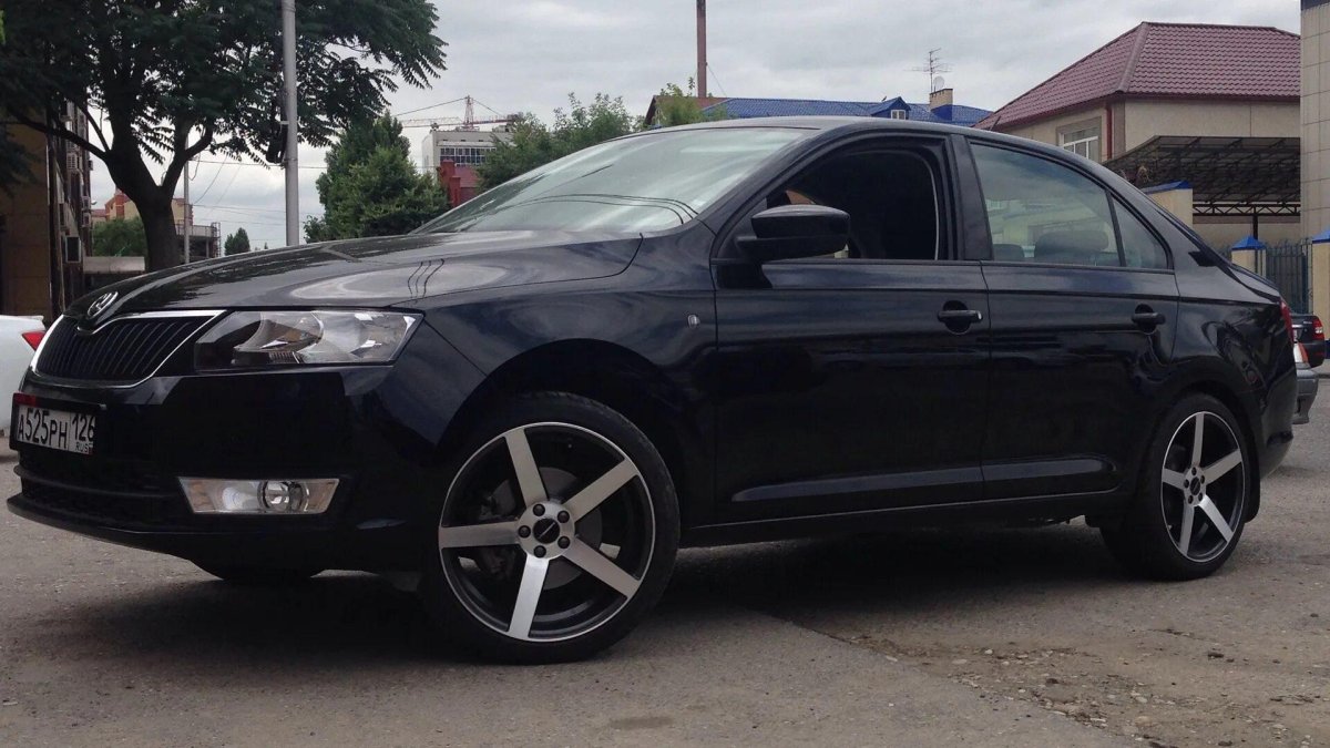 Шкода Рапид р18 диски