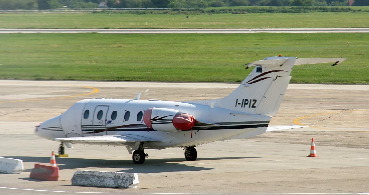 Beechjet 400a