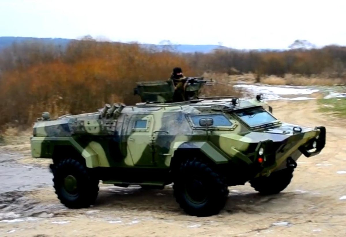 Кайман белорусский броневик