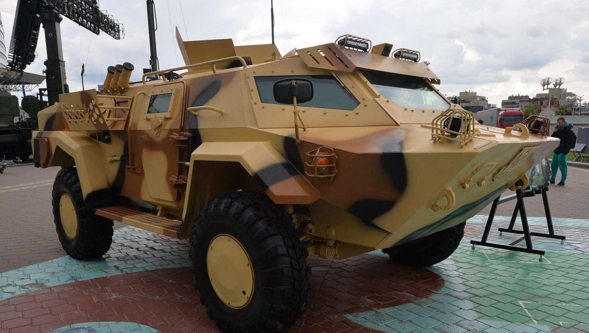 Кайман белорусский броневик