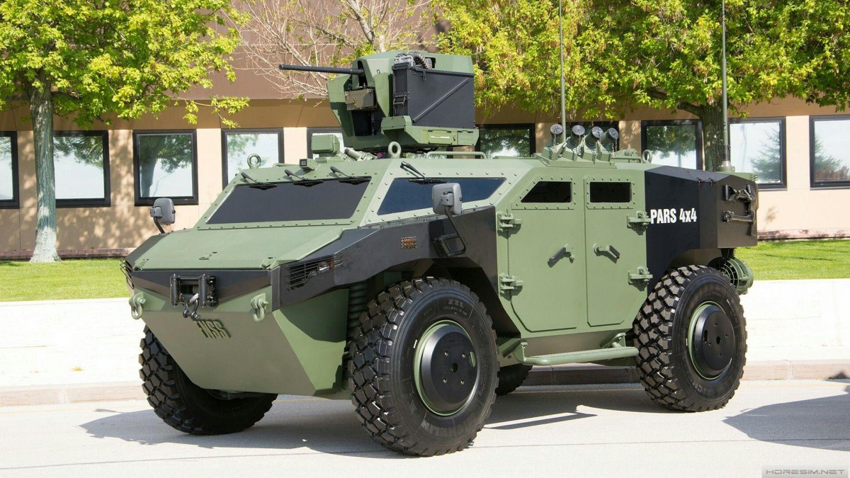 Турецкий БТР FNSS pars