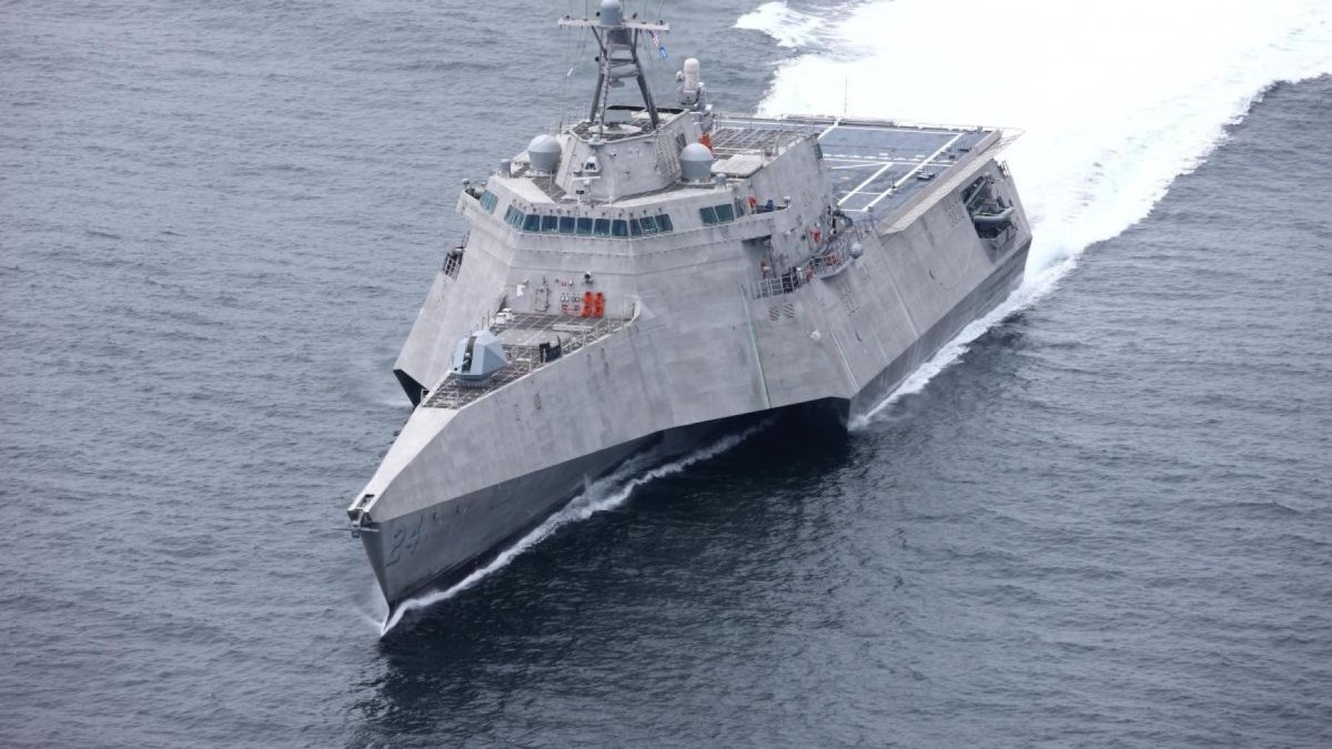 Фрегат USS Independence (LCS-2)