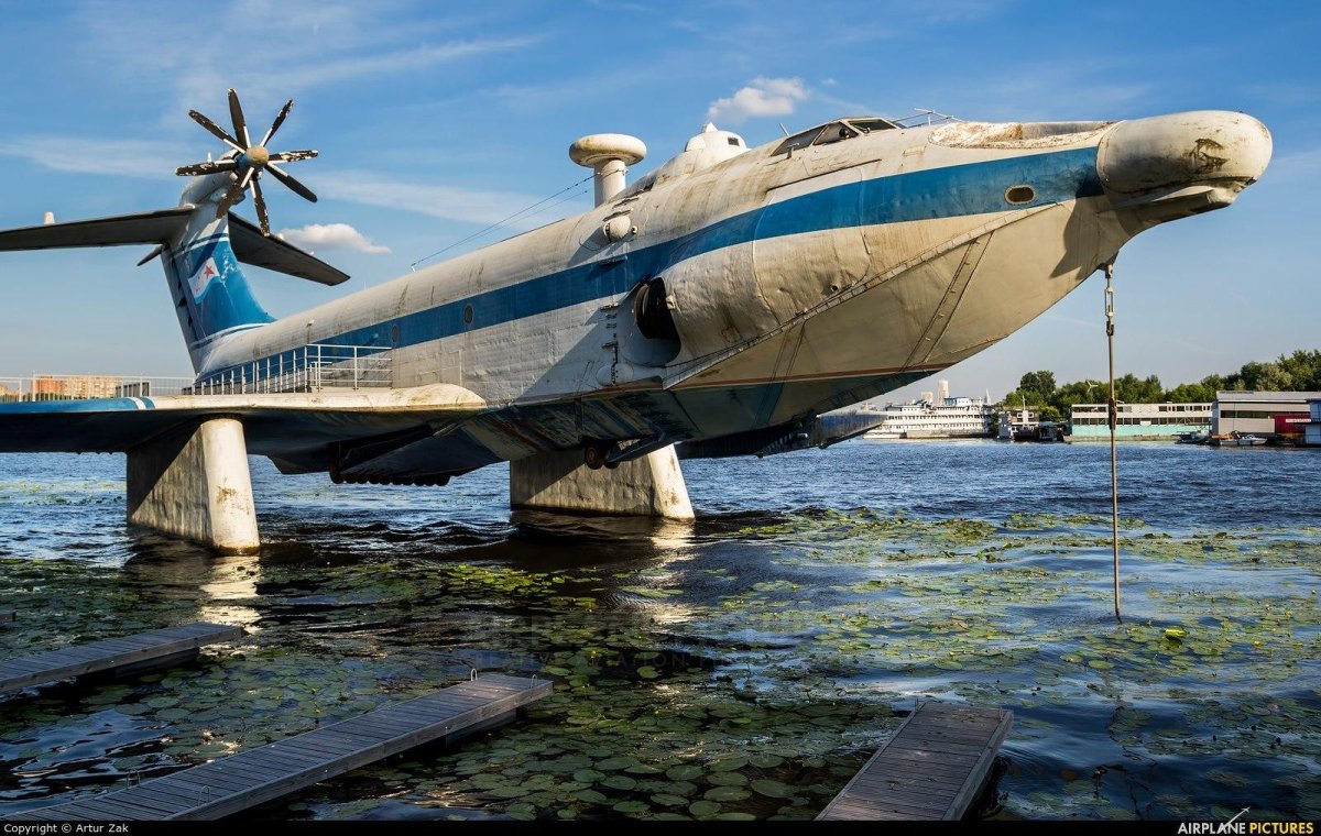 Экраноплан Орленок