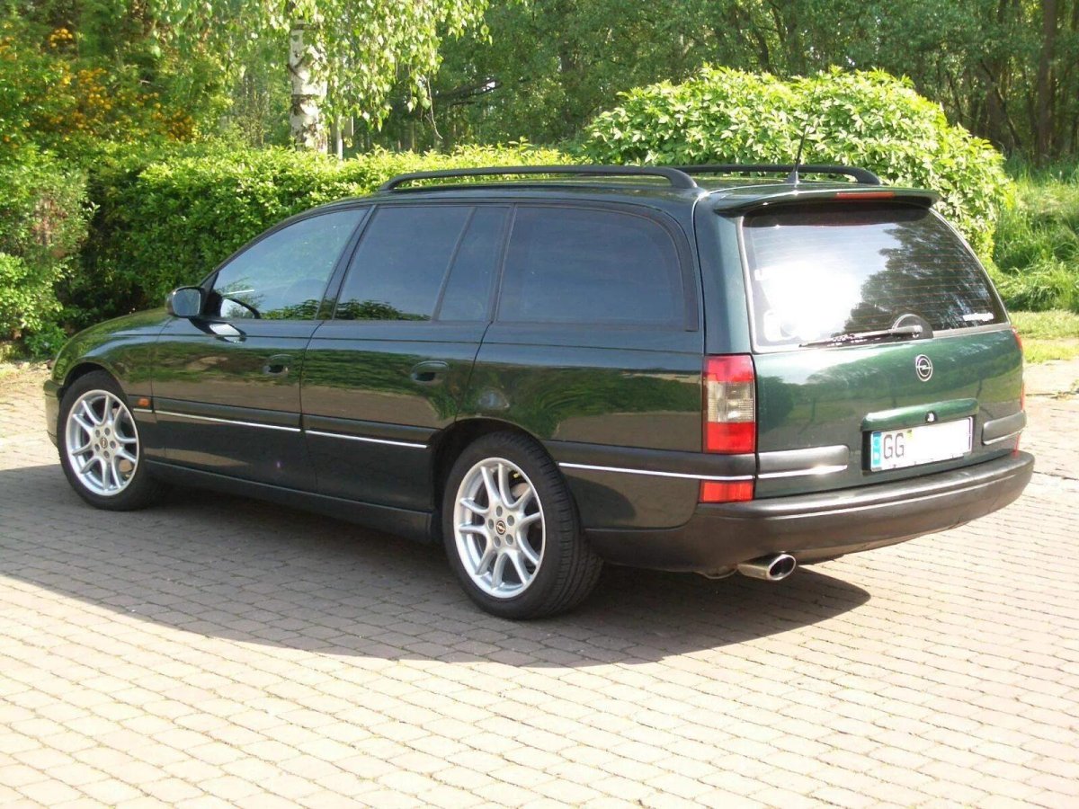Opel Omega Wagon
