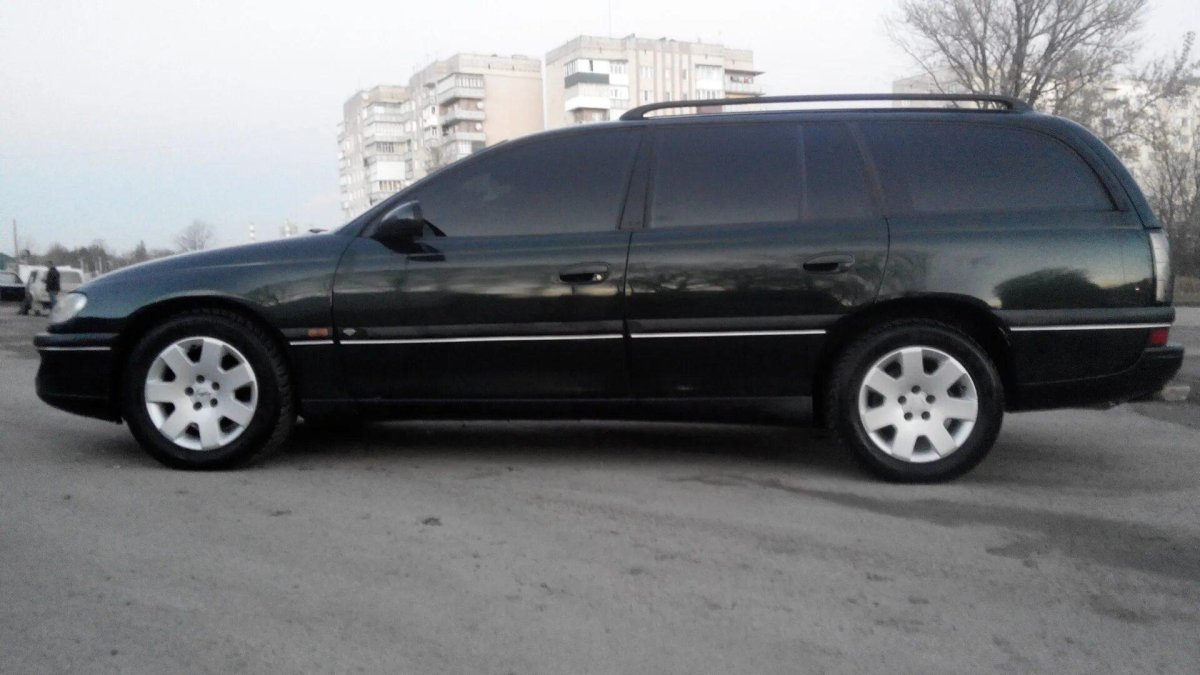 Опель Омега Караван 1998