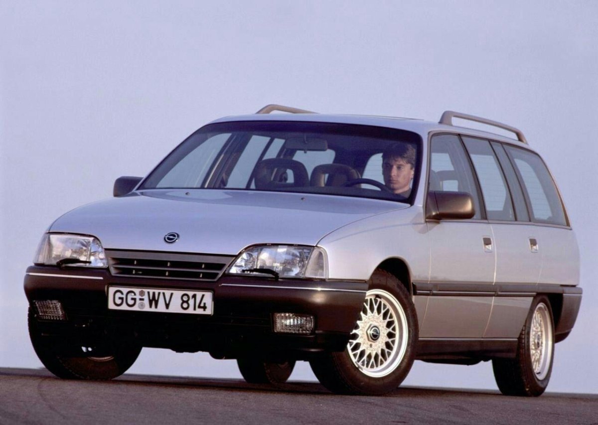 Opel Omega a Caravan 1990