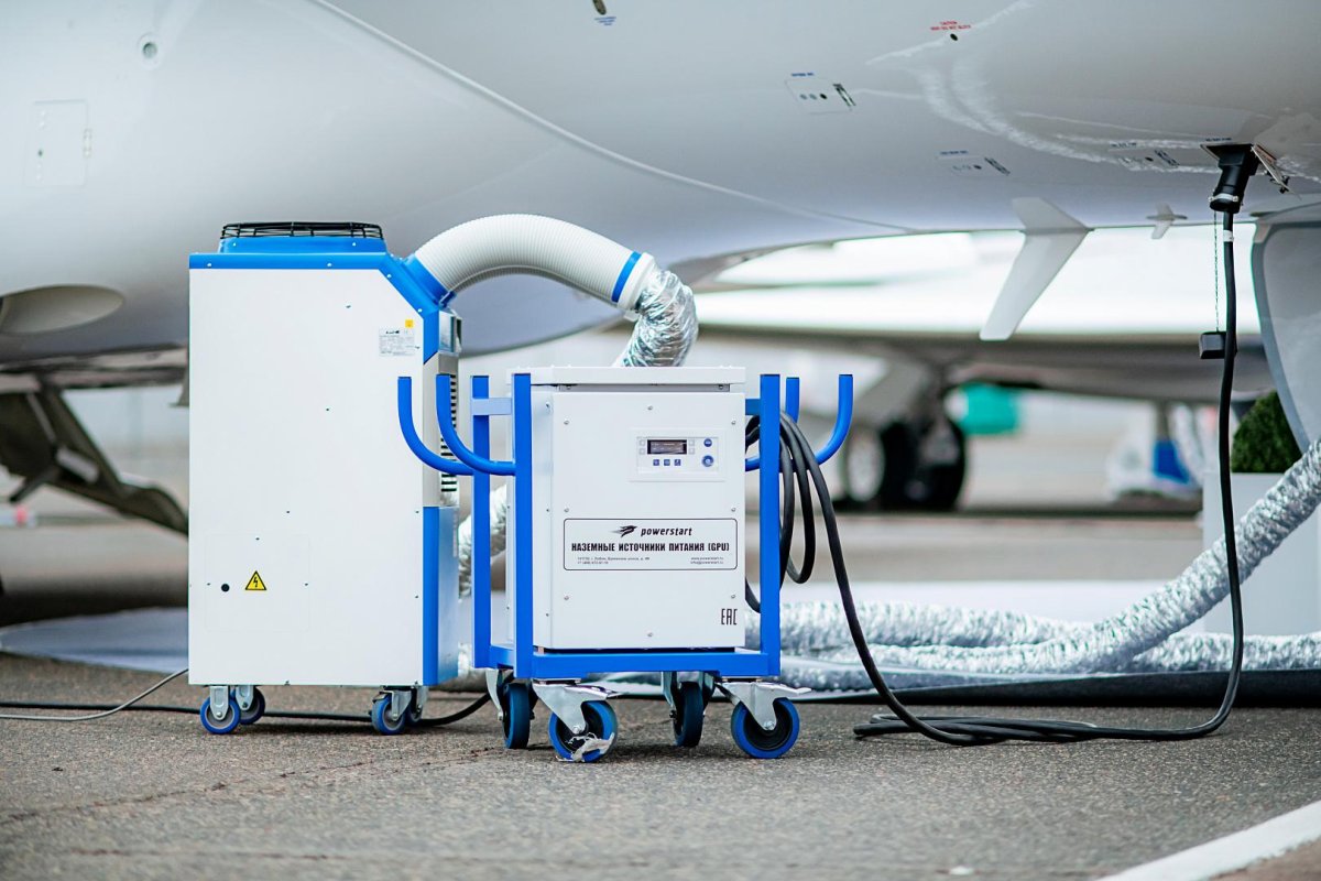 Аэродромный источник питания
