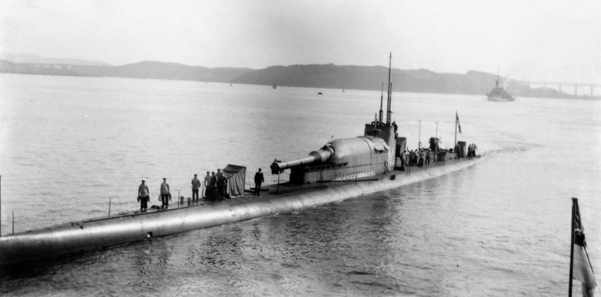 Сюркуф подводная лодка