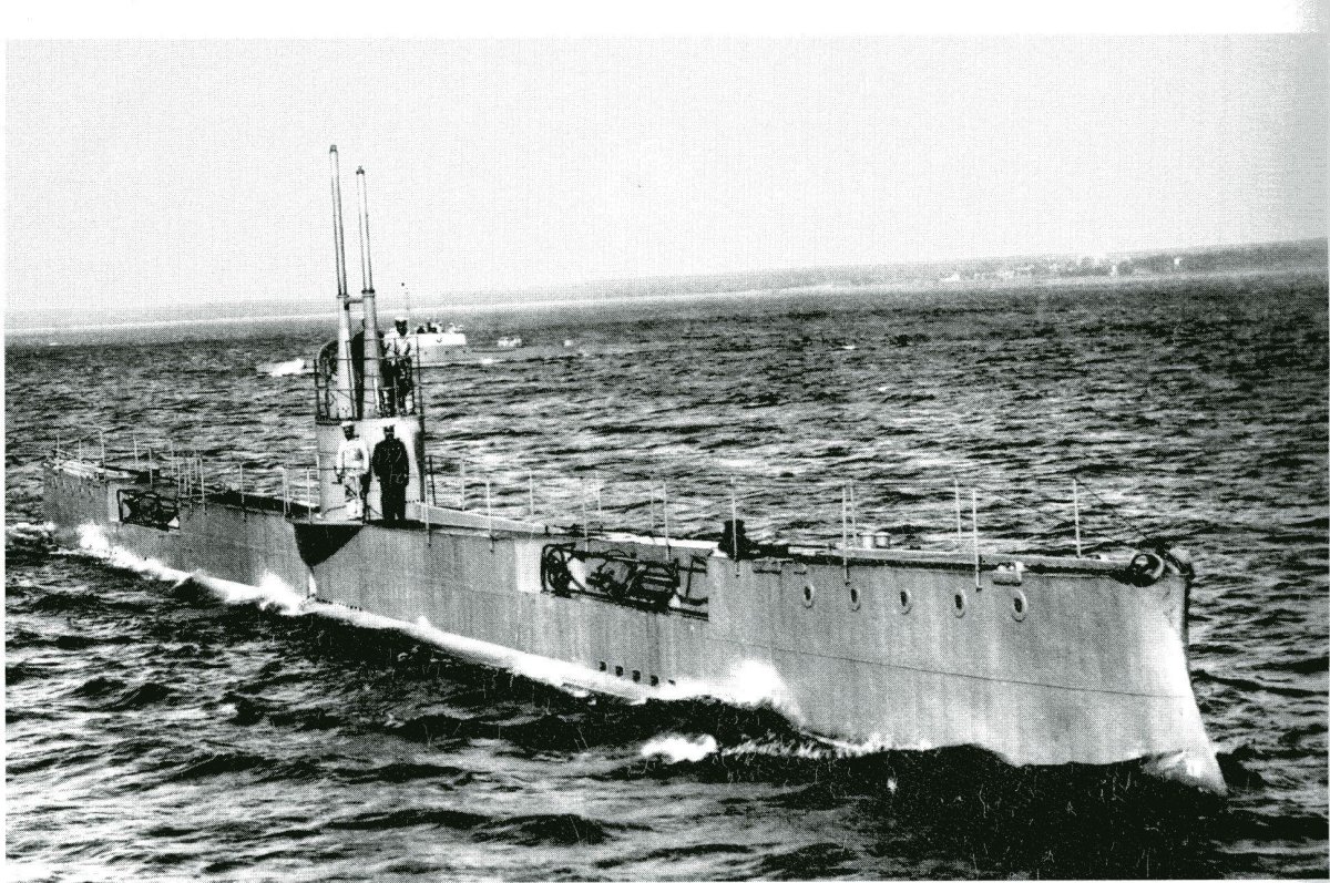 Подводная лодка акула 1915