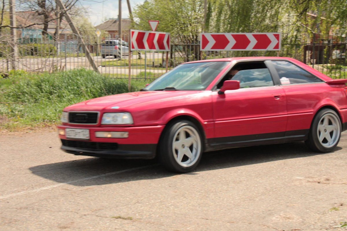 Ауди купе б4