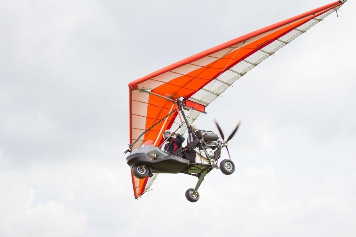 Revolt дельталёт