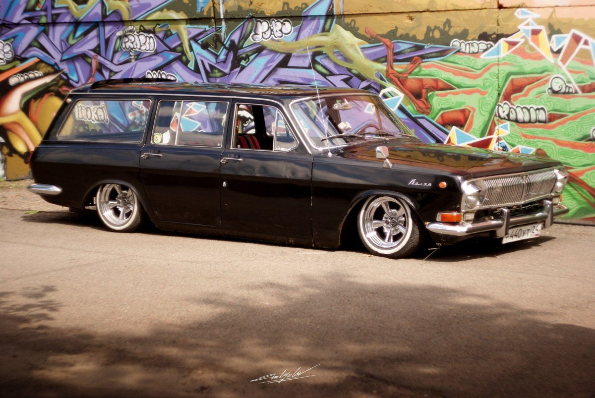 ГАЗ 24 универсал лоурайдер