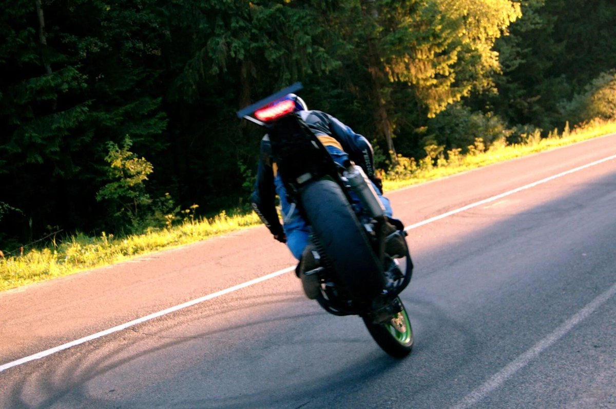 Езда на мотоцикле