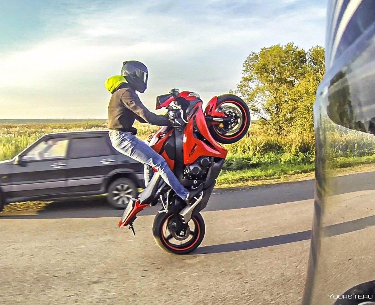 Мотоцикл Влада 1000 рр