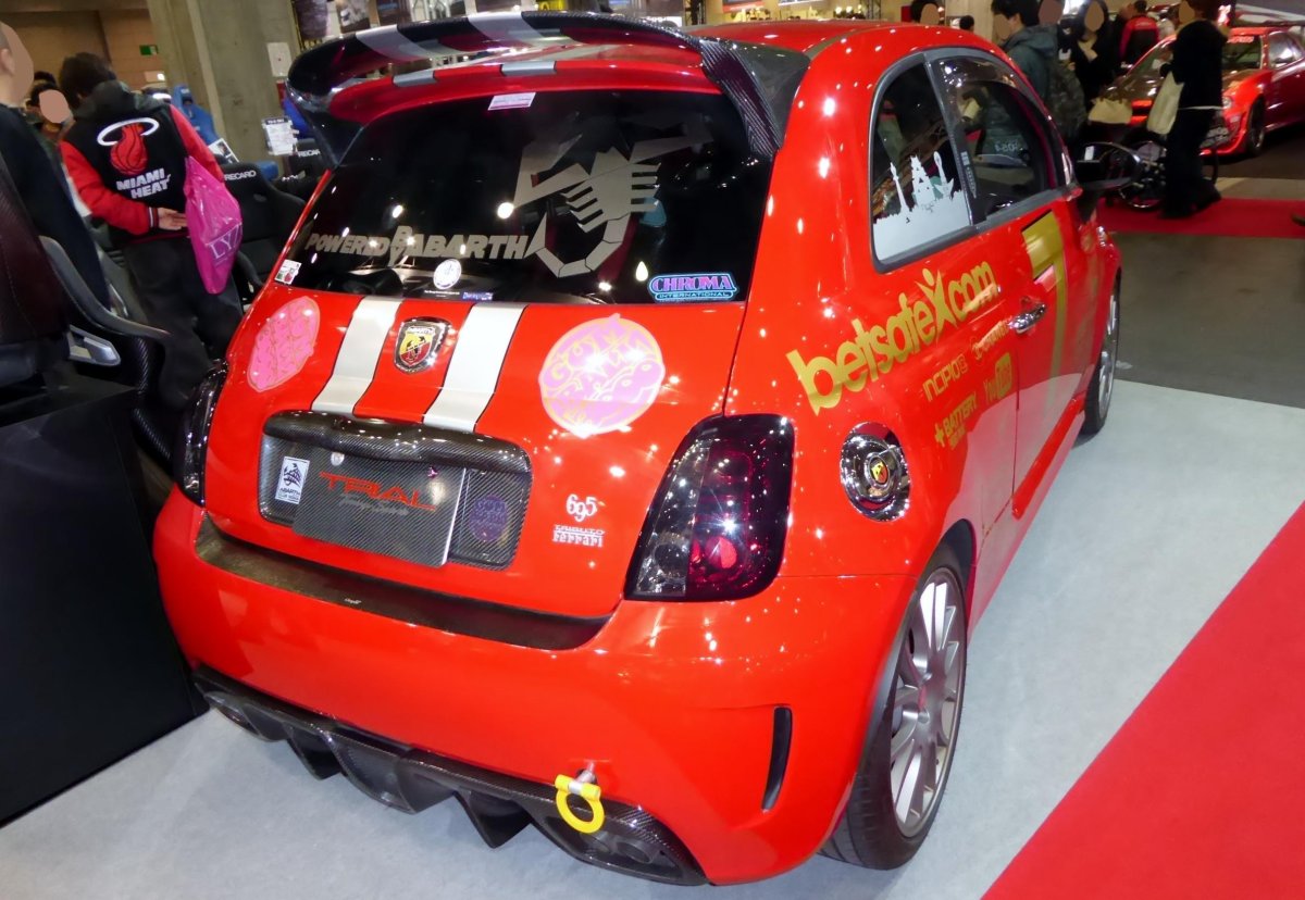 Тендер sacs Abarth 695 tributo Ferrari