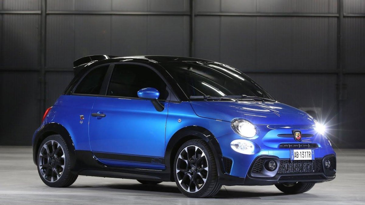 Abarth 695