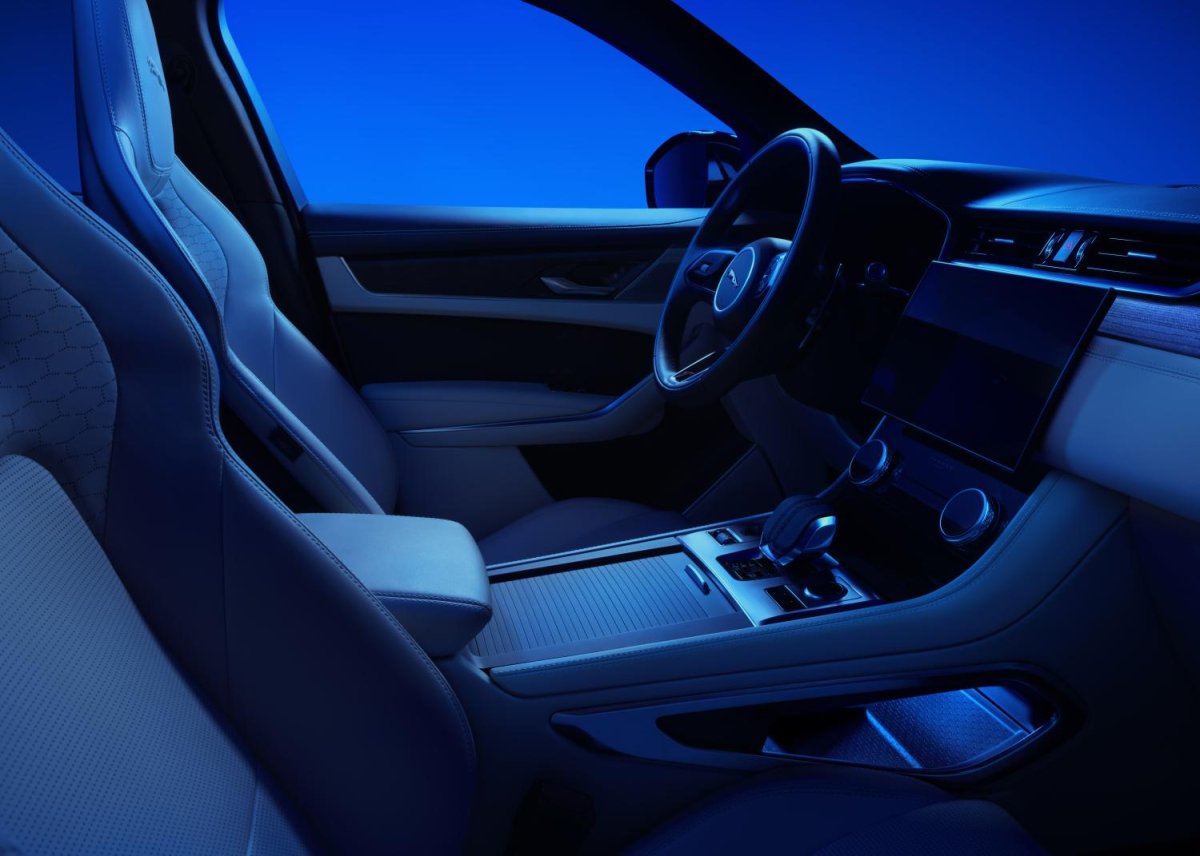 Jaguar f-Pace 2024