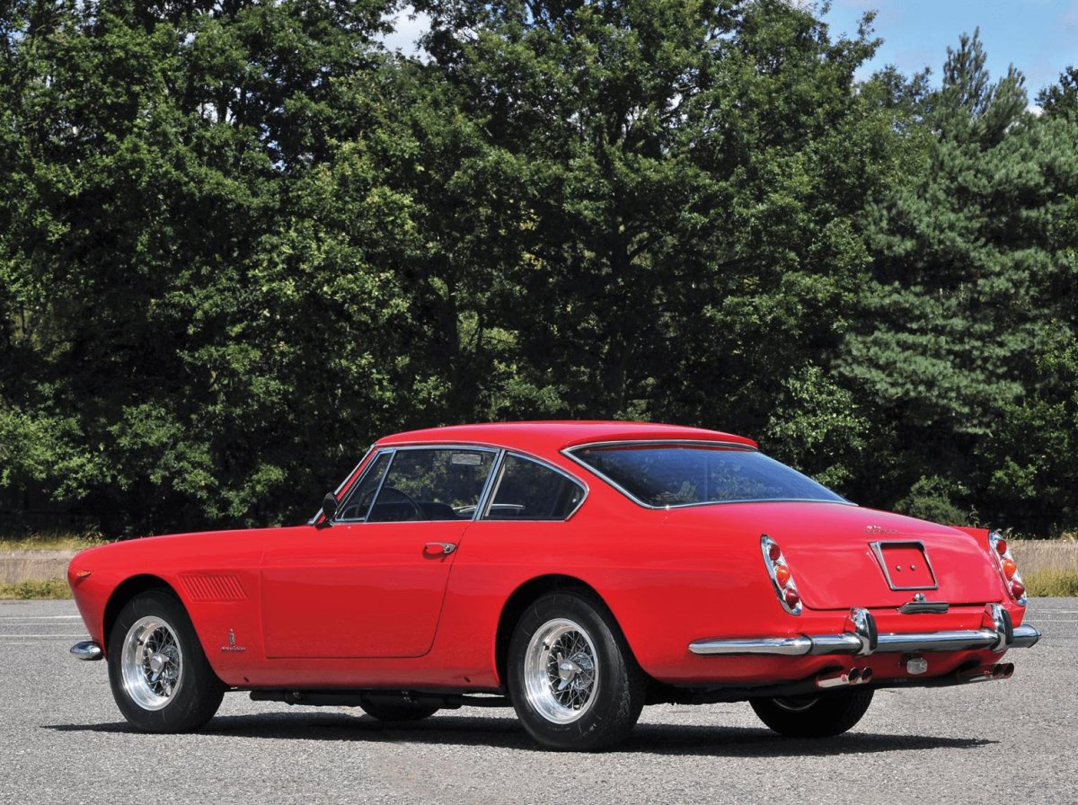 Ferrari 250 gt 2+2