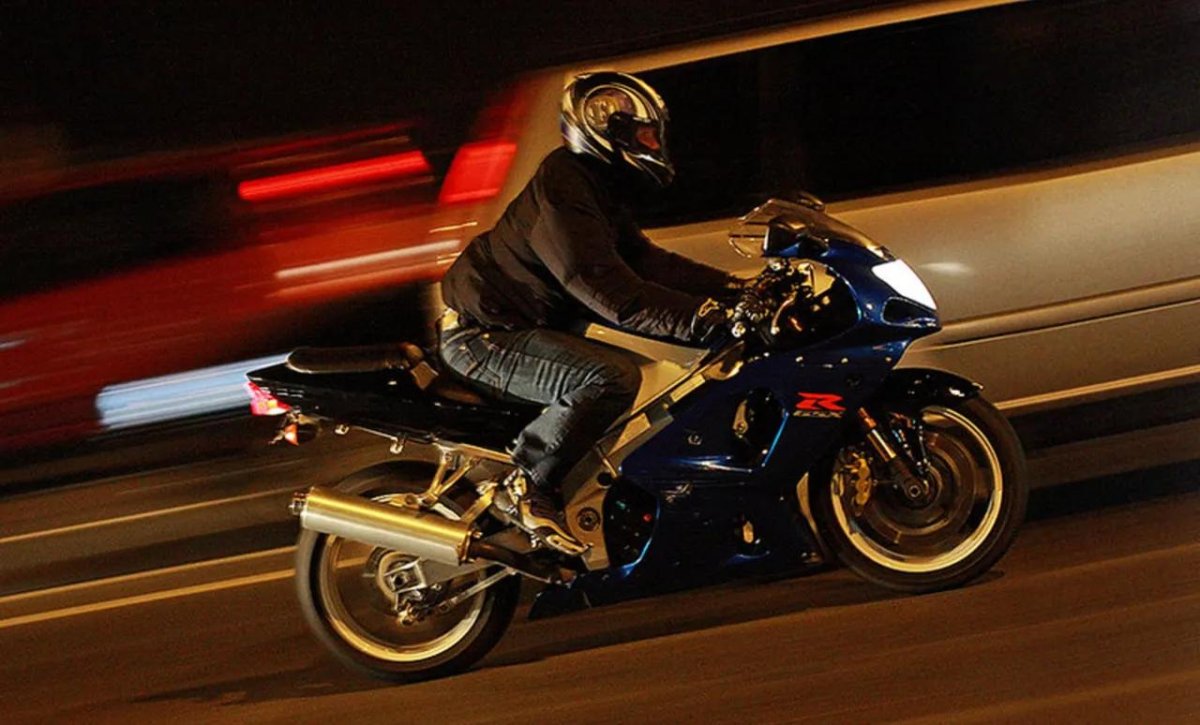 Водитель мотоцикла