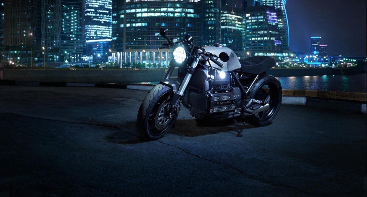 Мотоцикл Мерседес АМГ