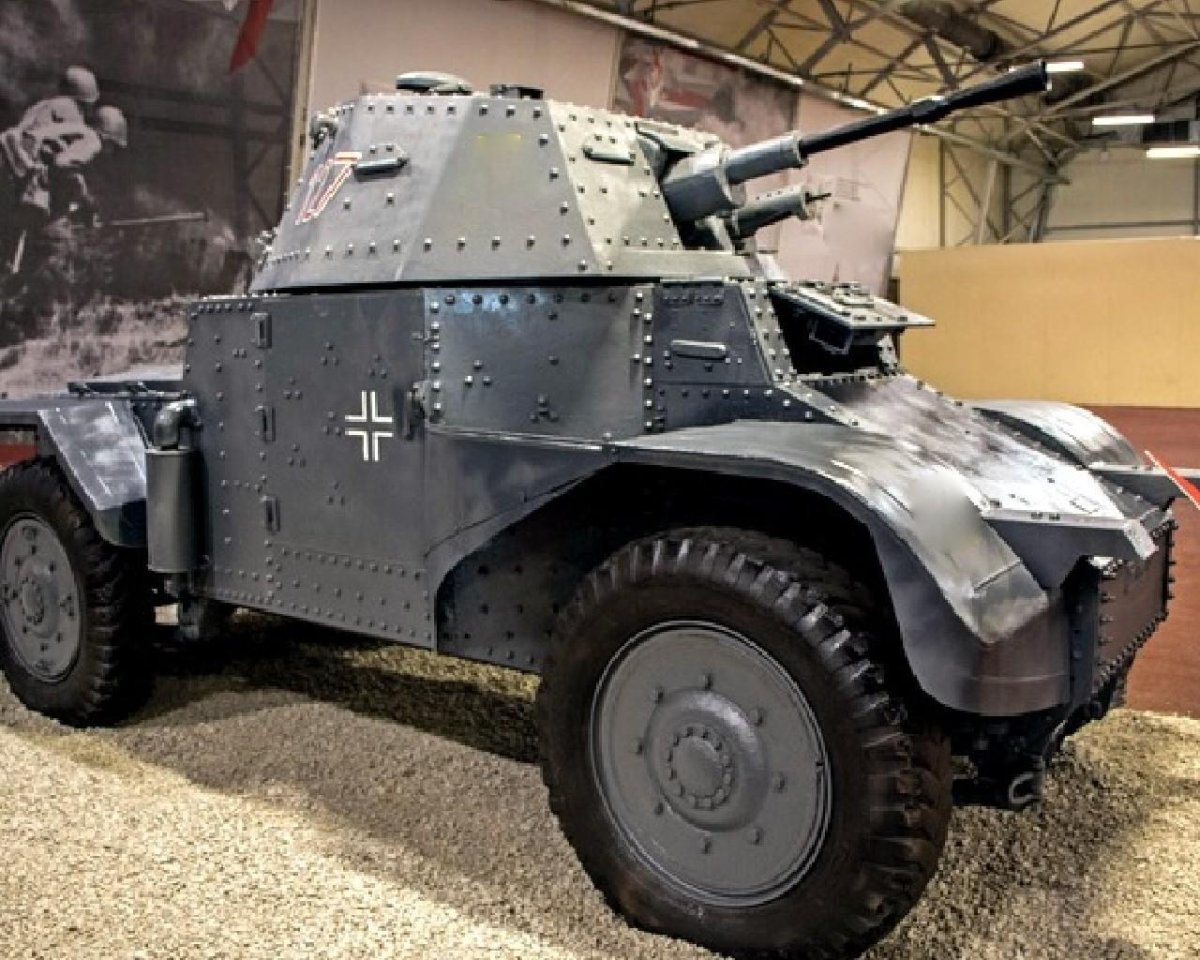 Бронеавтомобиль Панар 178