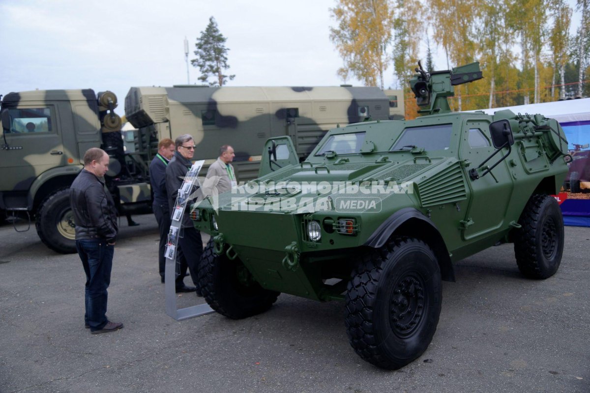 Астейс бронеавтомобили