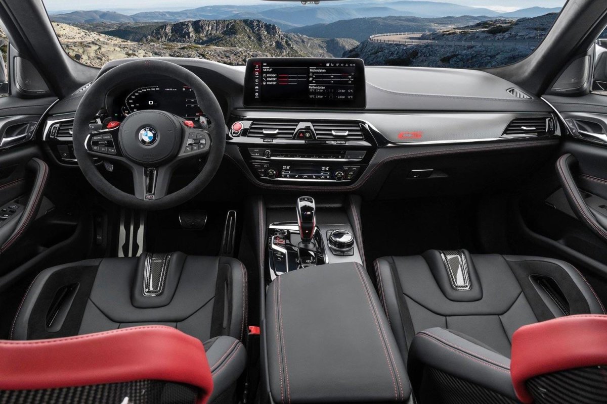 BMW m5 f90 CS