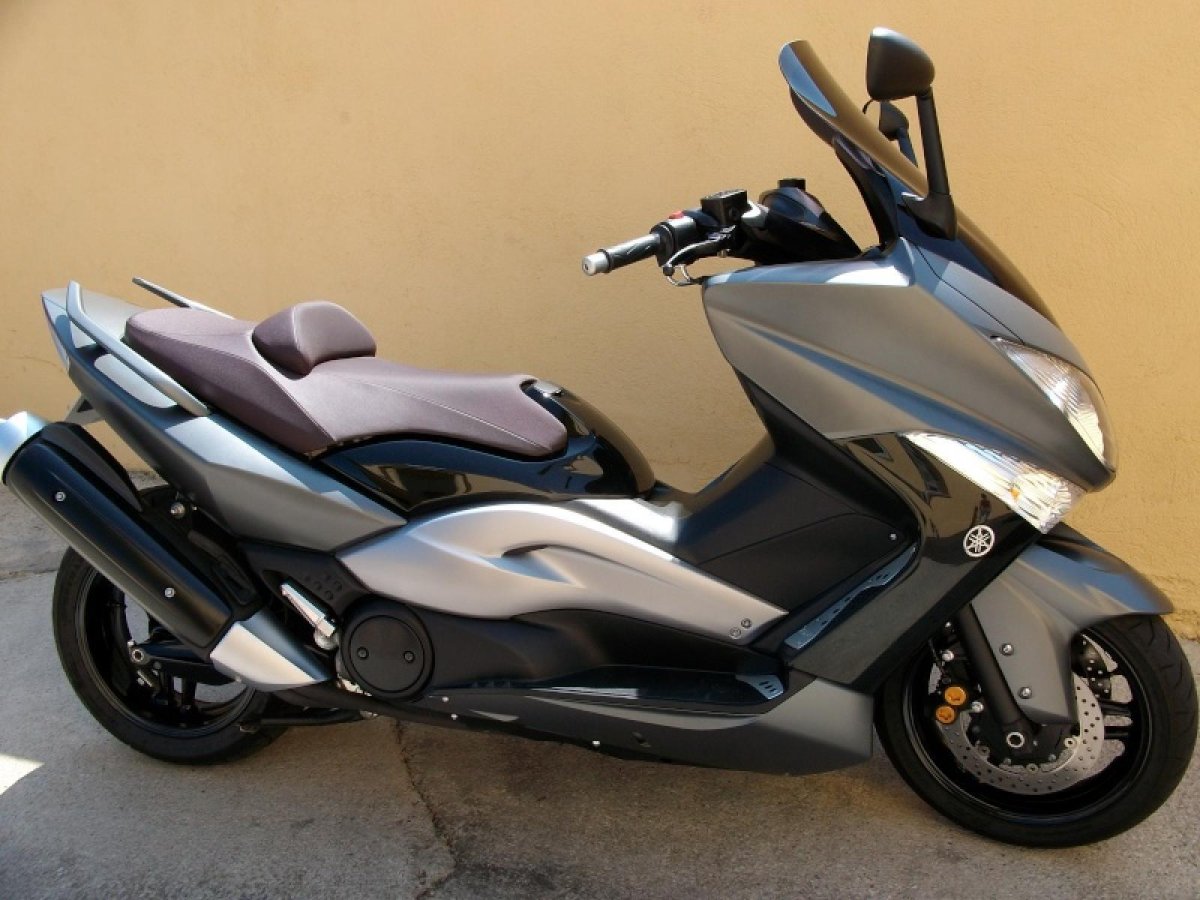 Yamaha TMAX 2009