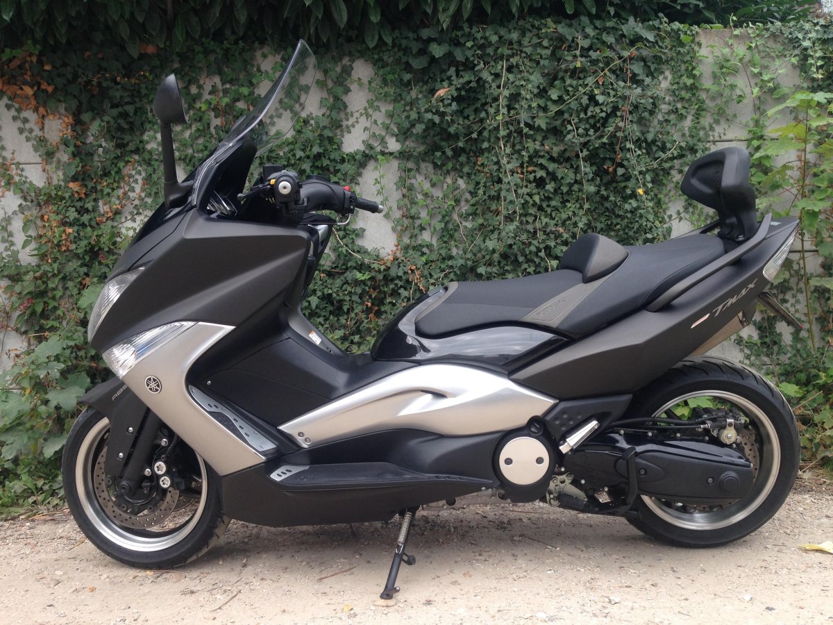 Ямаха т Макс 560