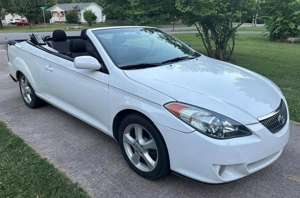 Toyota Camry Solara