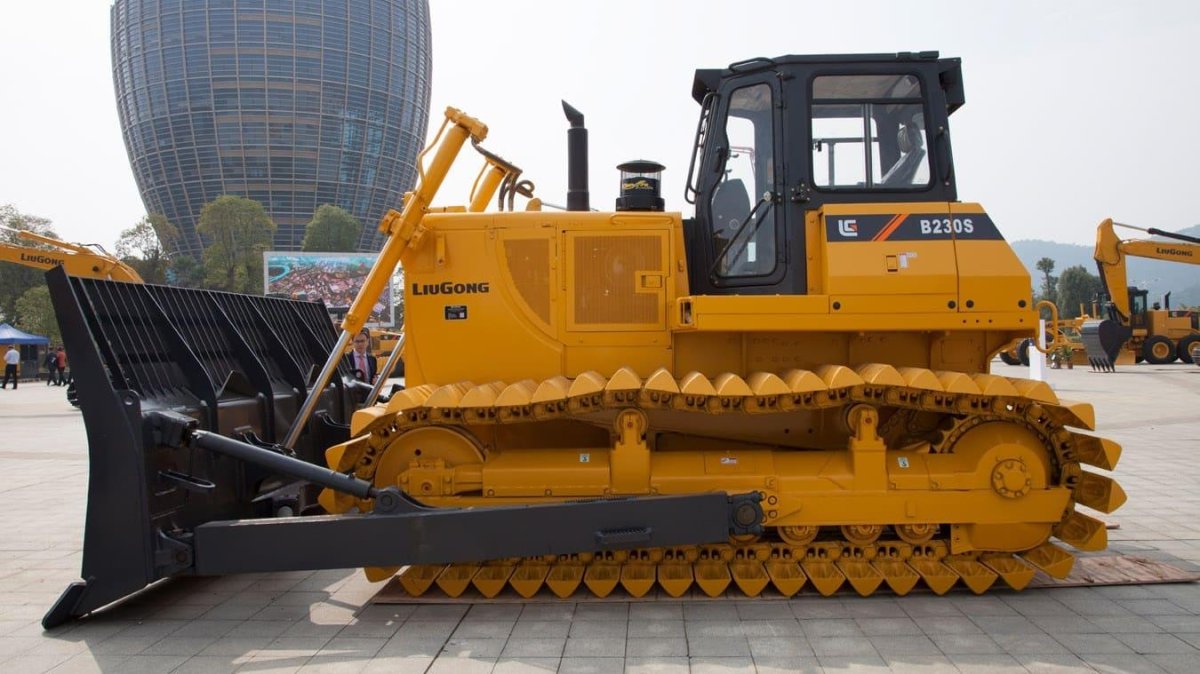 Бульдозер Liugong b230c