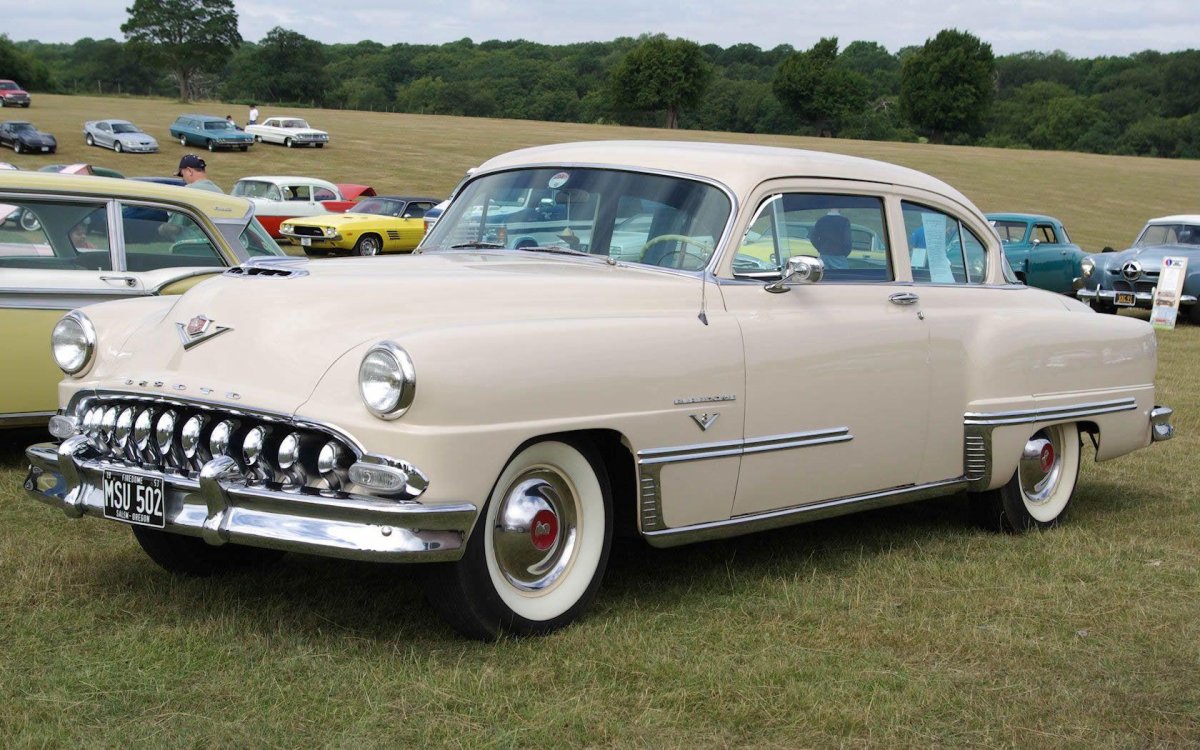 DESOTO Firedome 1952