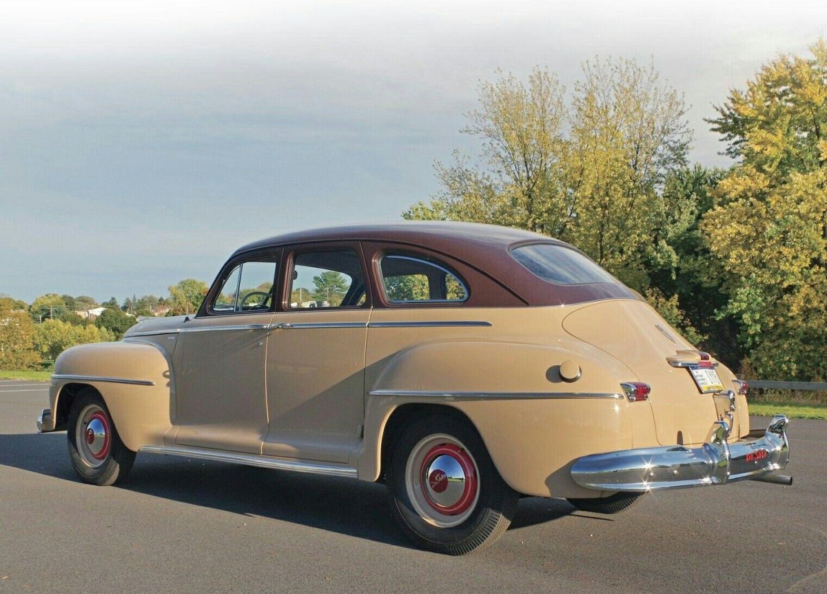 1942 DESOTO