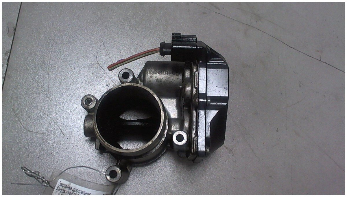 Дроссельная заслонка Шкода Йети 1.2
