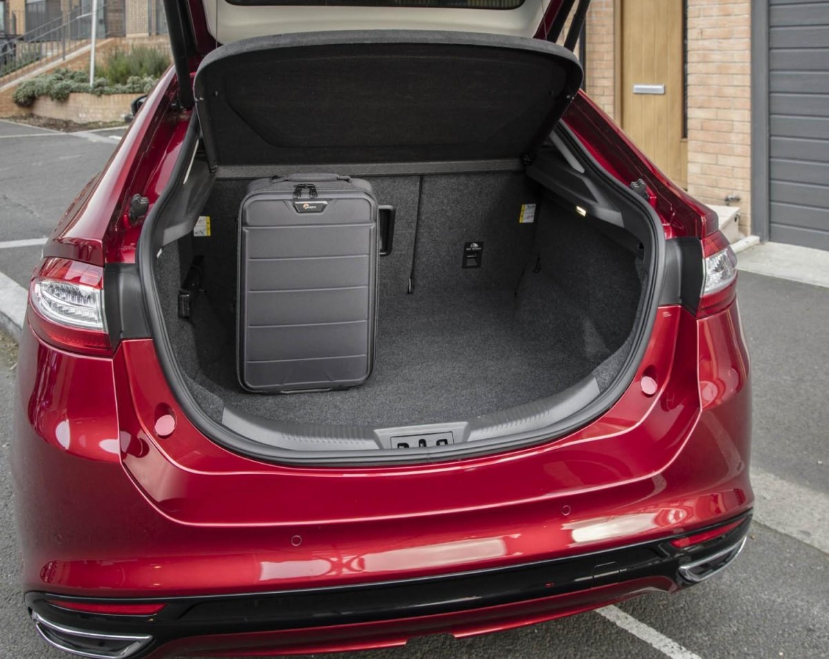 Мондео 4 хэтчбек багажник