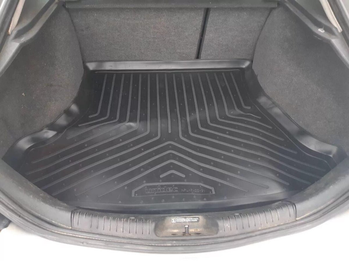 Форд Мондео 2 багажник седан