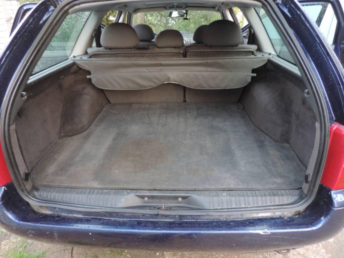 Ford Mondeo 1 универсал багажник