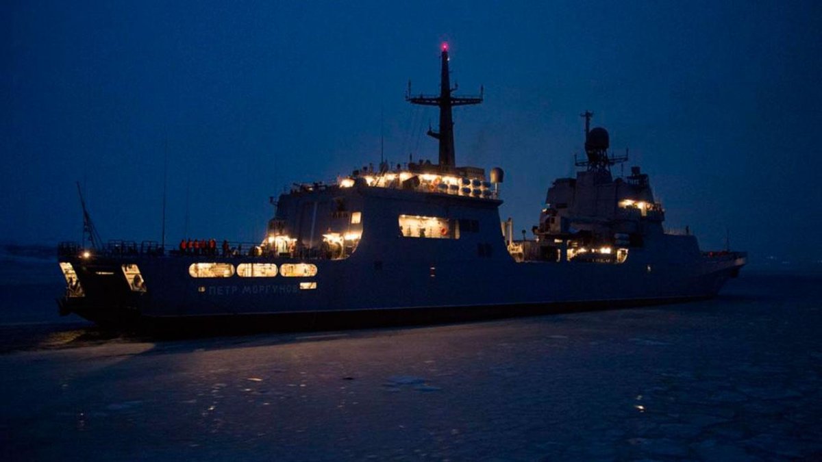 Корабль Петр Моргунов