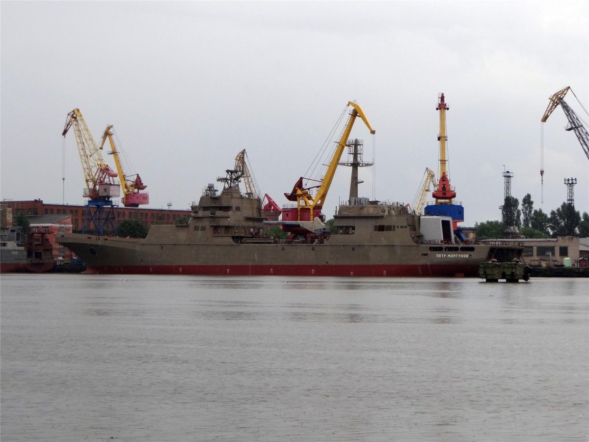 Корабль Петр Моргунов