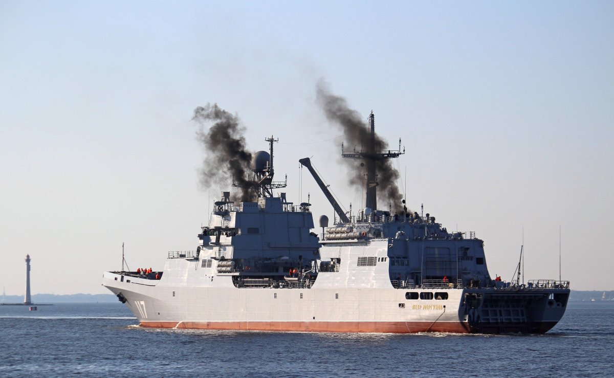 Корабль Петр Моргунов проекта 11711