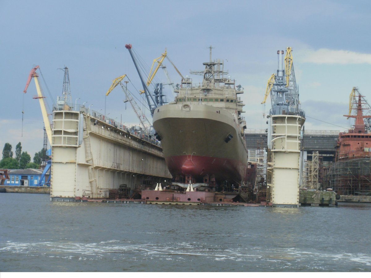 БДК пр 11711 пётр Моргунов