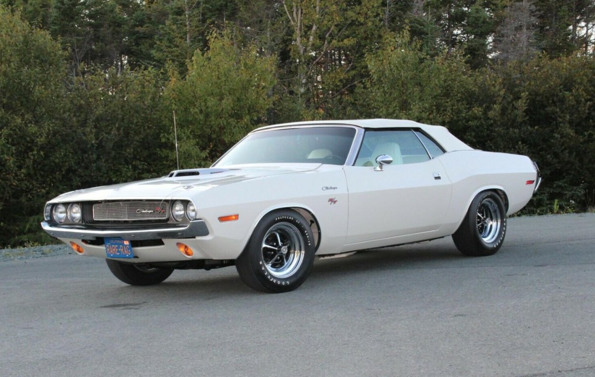 Dodge Challenger 1970 White