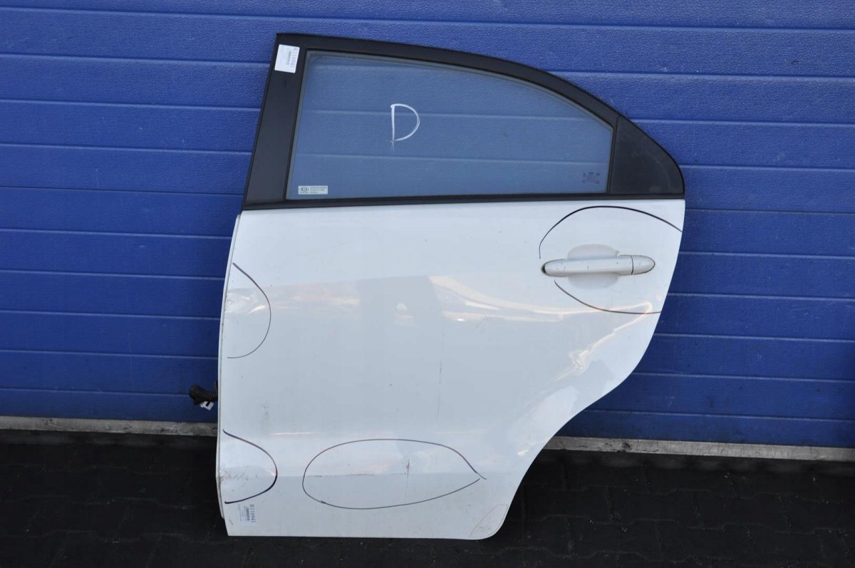 Дверь Киа Рио 3 левая