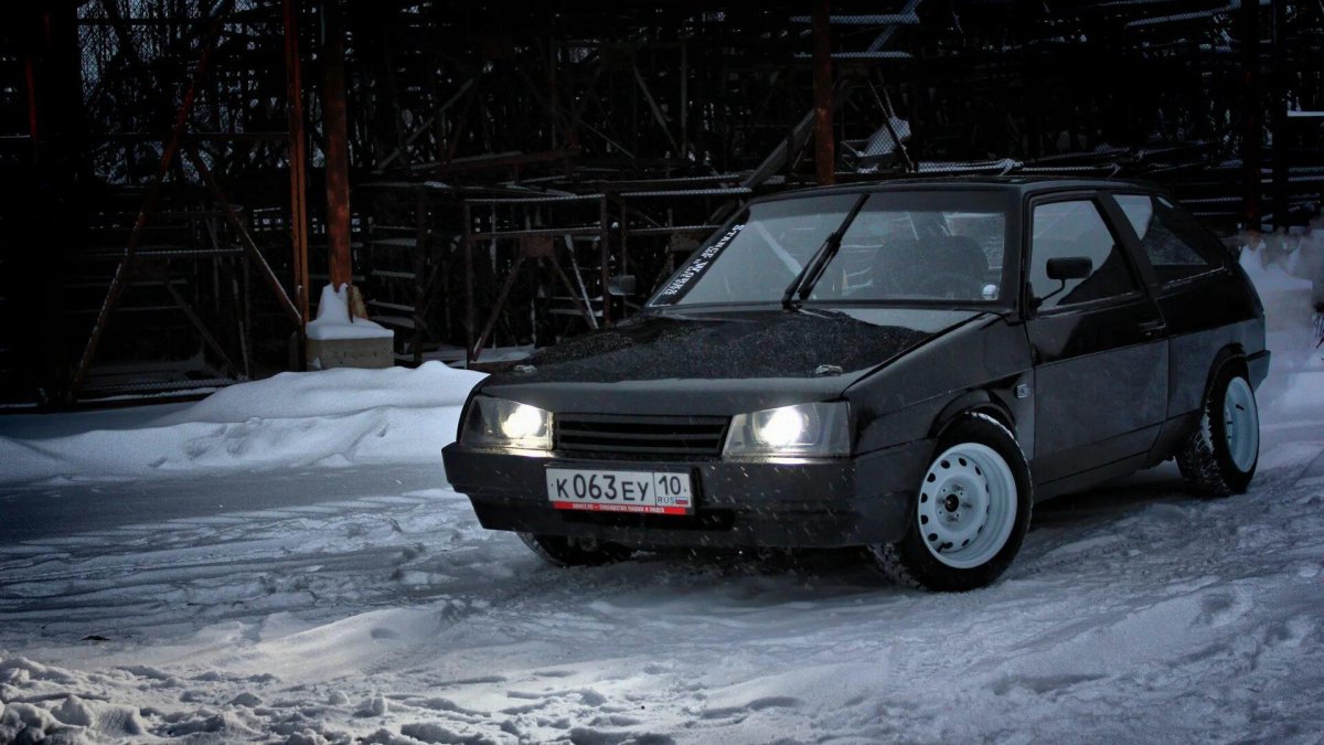 ВАЗ Лада 2108 черная