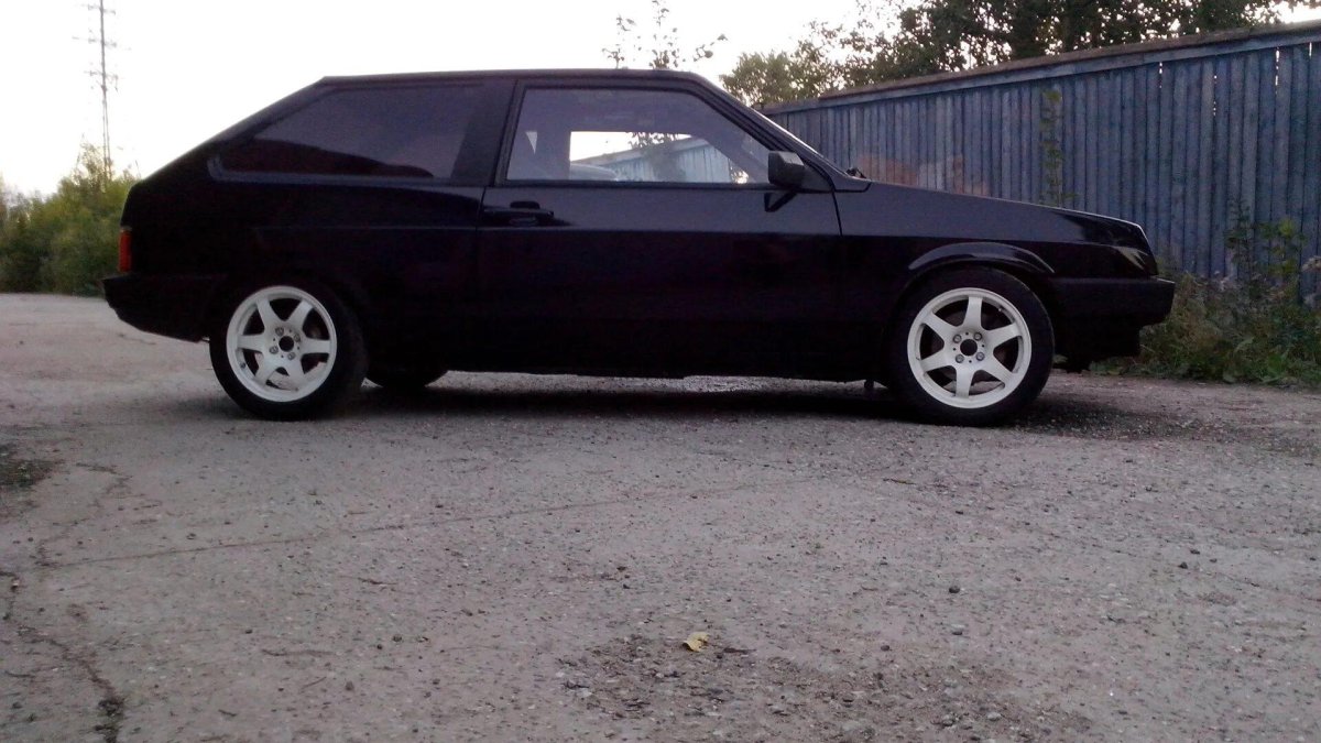 ВАЗ 2108 черная