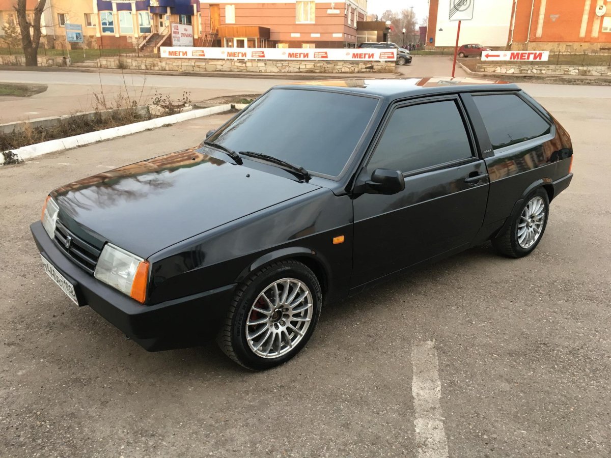 Lada 2108 черная