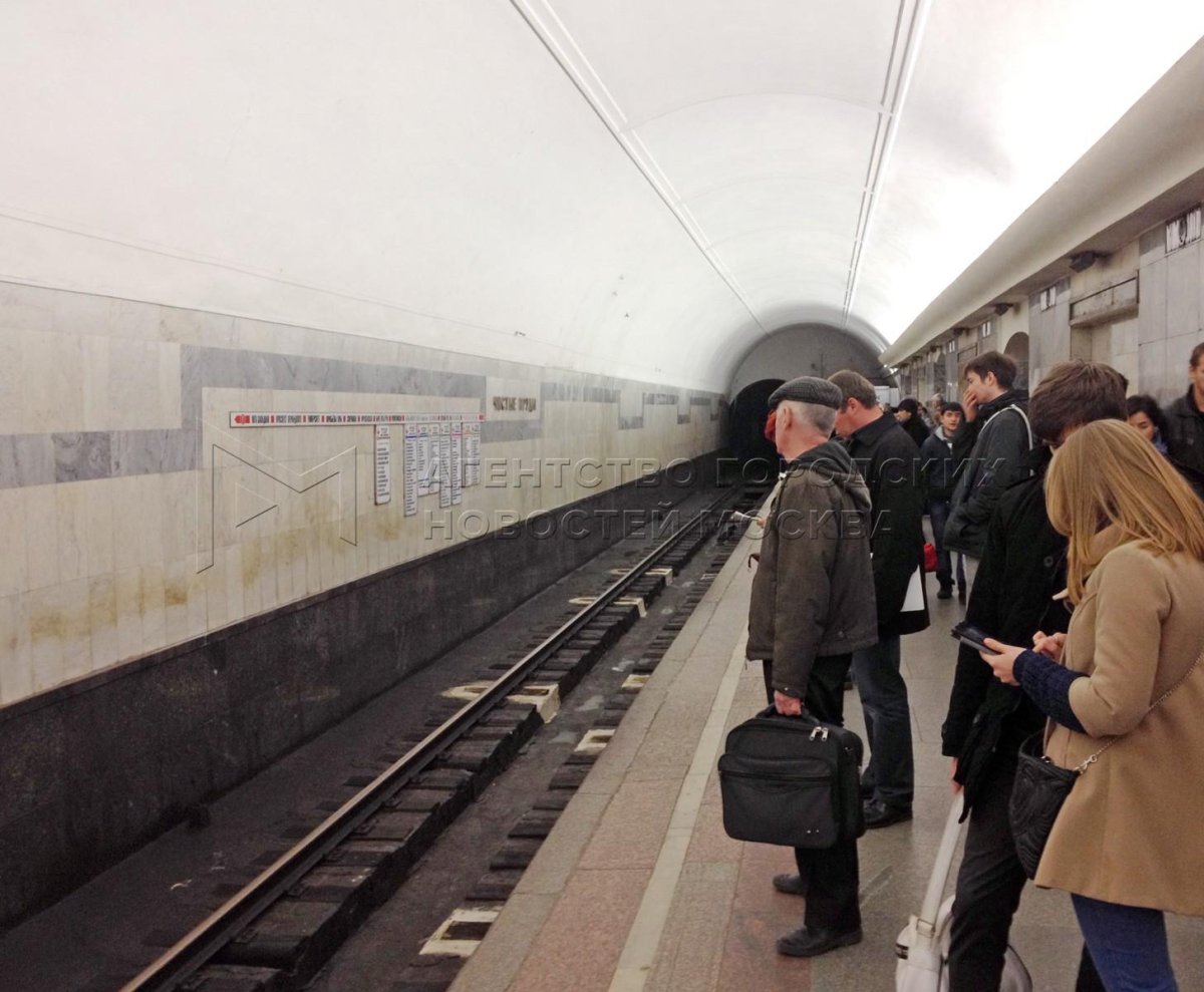 Метро чистые пруды туннель